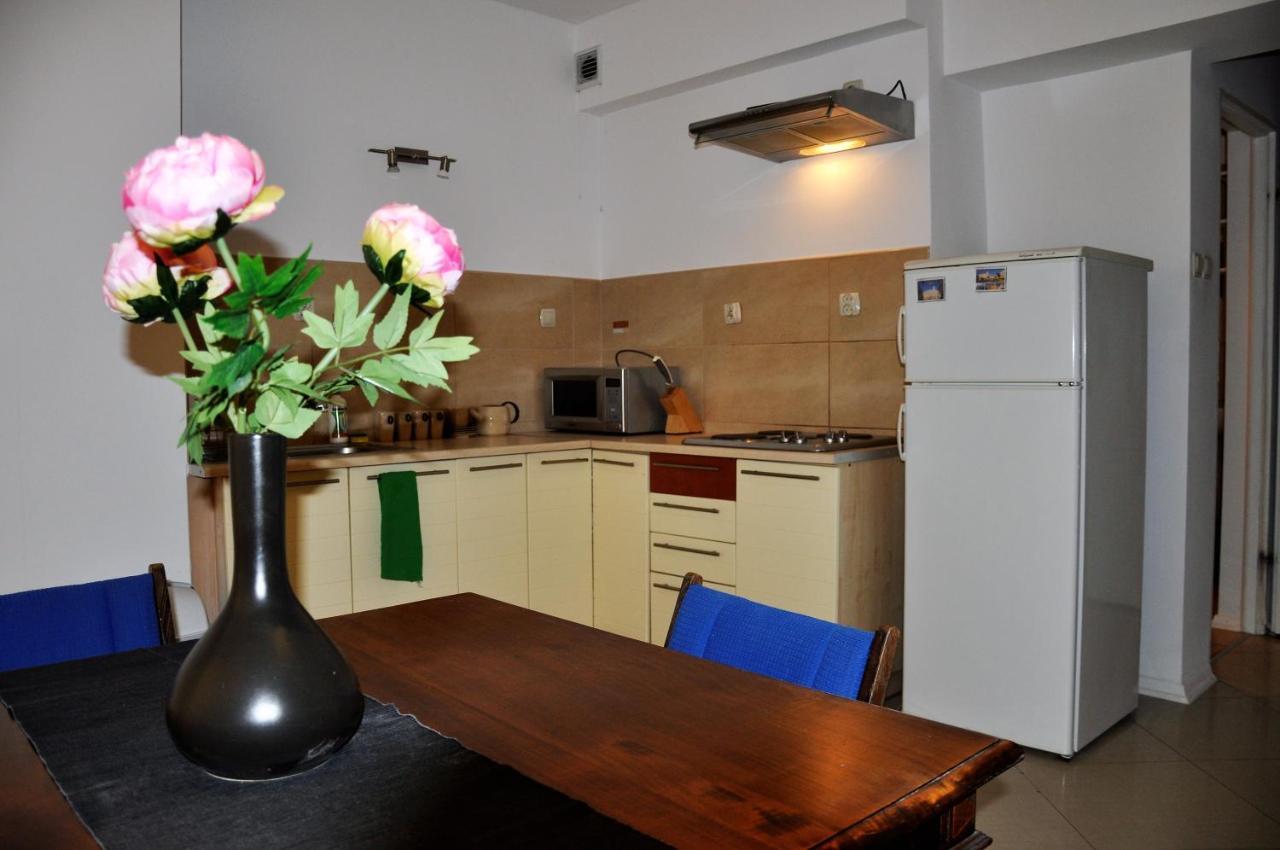 Prudentia Apartments Brzozowa Varsovia Exterior foto