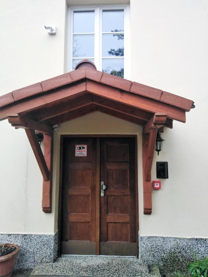 Prudentia Apartments Brzozowa Varsovia Exterior foto